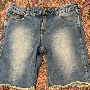 Men’s OBEY cut off jean shorts